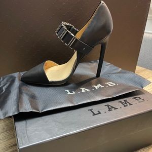 L.A.M.B shoes sz 7